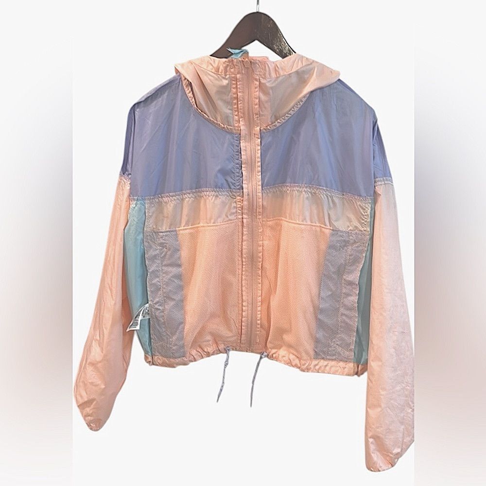 Windbreakers Size XL - Picture 9 of 16